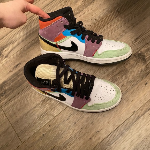 Jordan 1 mid Multi-Color - Picture 2 of 4